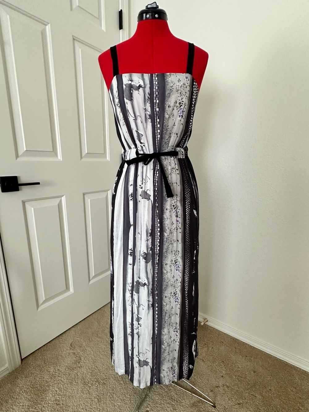 MM 6 Sleeveless Black and White Striped Maxi Dress with Belt and pockets S/M